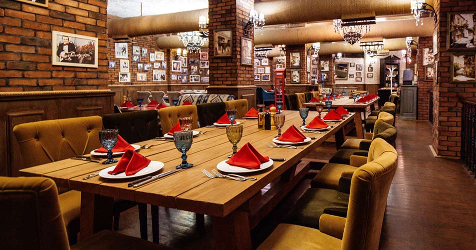 Négociations dans l'hôtellerie-restauration : le patronat propose d'augmenter les salaires de 16%